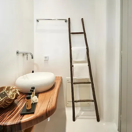 Teal Rock Mykonos 阿诺梅拉