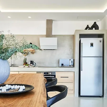 Teal Rock Mykonos Tatil Evi