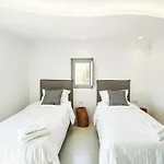 Teal Rock Mykonos * Ano Mera