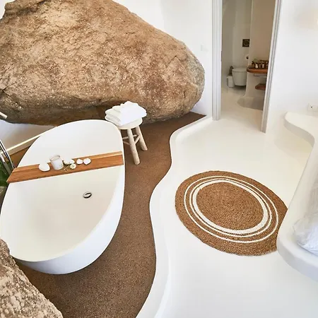 Teal Rock Mykonos * אנו מרה