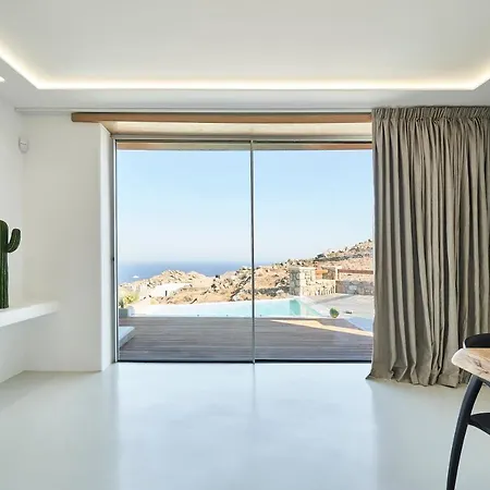 בית נופש Teal Rock Mykonos *