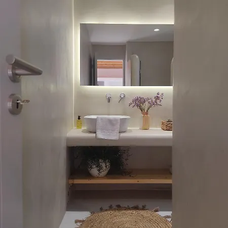 בית נופש Teal Rock Mykonos אנו מרה