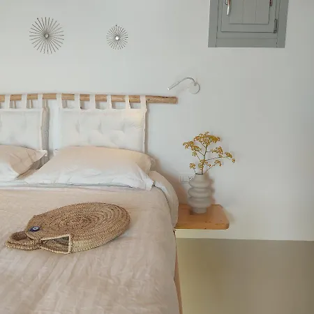 Дом отдыха Teal Rock Mykonos