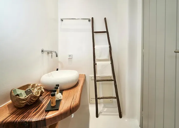 Teal Rock Mykonos 아노 메라