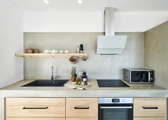 Teal Rock Mykonos * 아노 메라